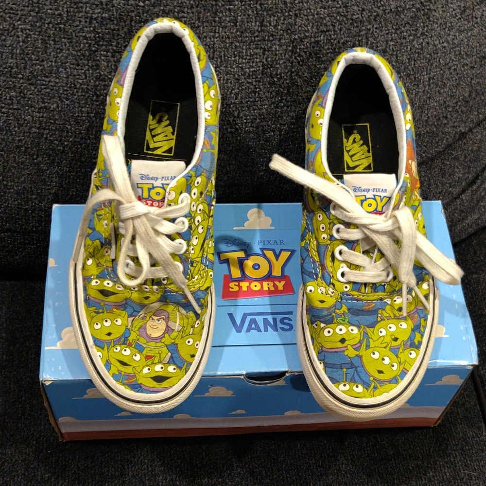 Vans Disney Alien kids shoes